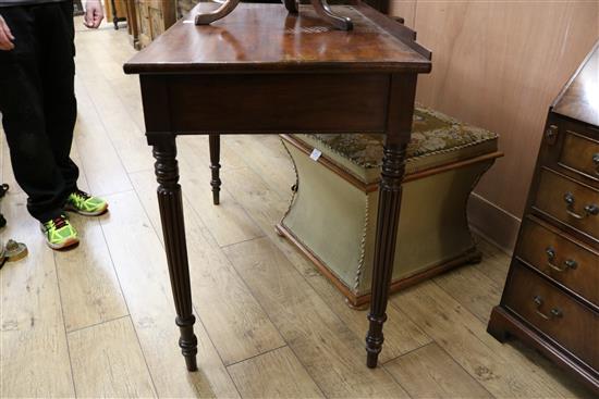 Writing table W. 106cm